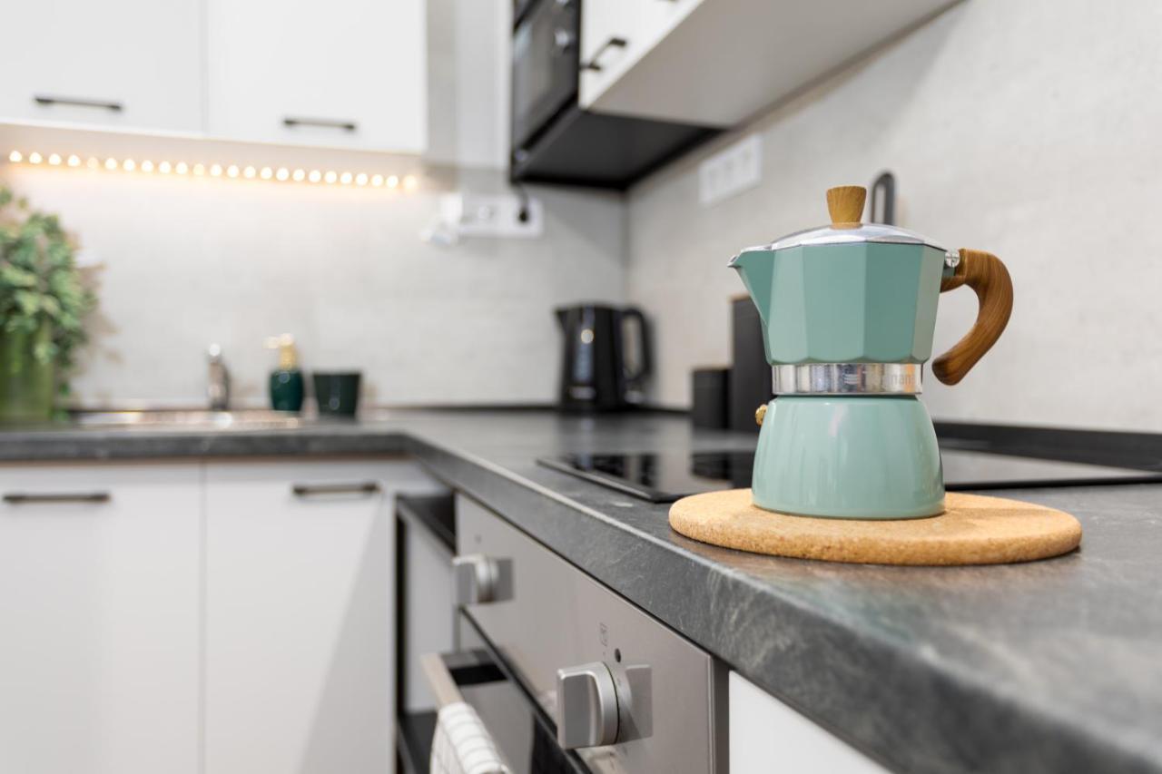 Green Goblin Apartment With Free Private Parking Budapest Ngoại thất bức ảnh