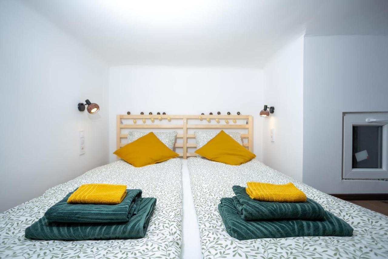 Green Goblin Apartment With Free Private Parking Budapest Ngoại thất bức ảnh