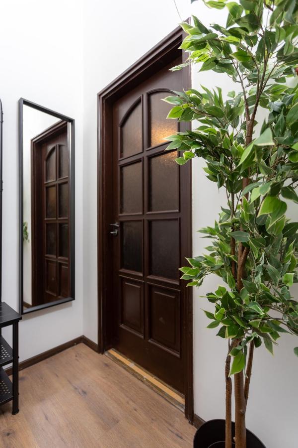 Green Goblin Apartment With Free Private Parking Budapest Ngoại thất bức ảnh
